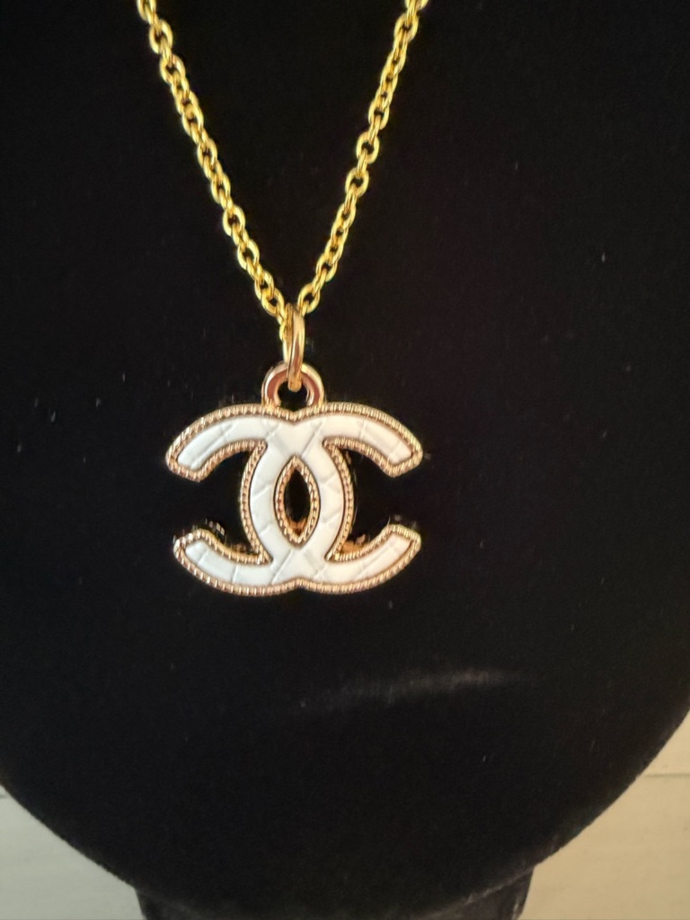 White & Goldtoned Charm on Necklace - Picture 2 of 3